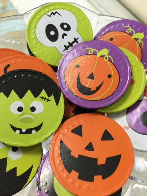 ハロウィン柄の個包装チョコレート
